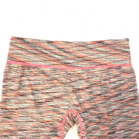 Tri-Color Leggings In Pink - Picture 3 of 4